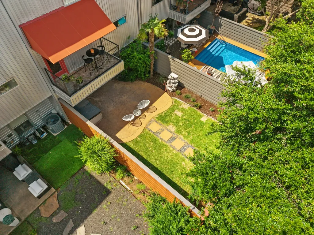 4213 Dickason Avenue Dallas TX 75219