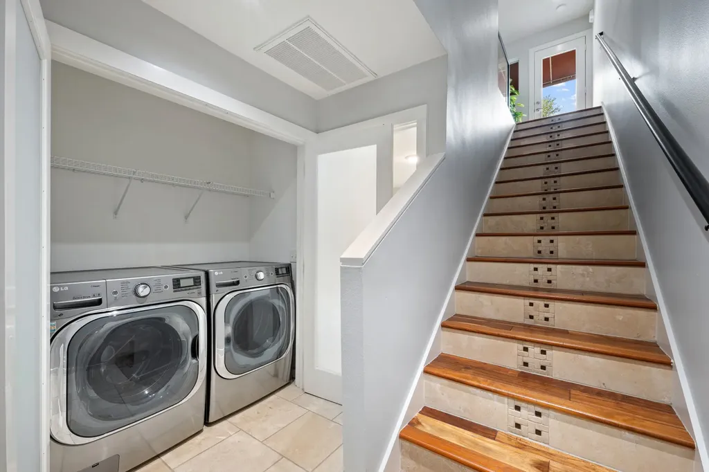 4213 Dickason Avenue Dallas TX 75219