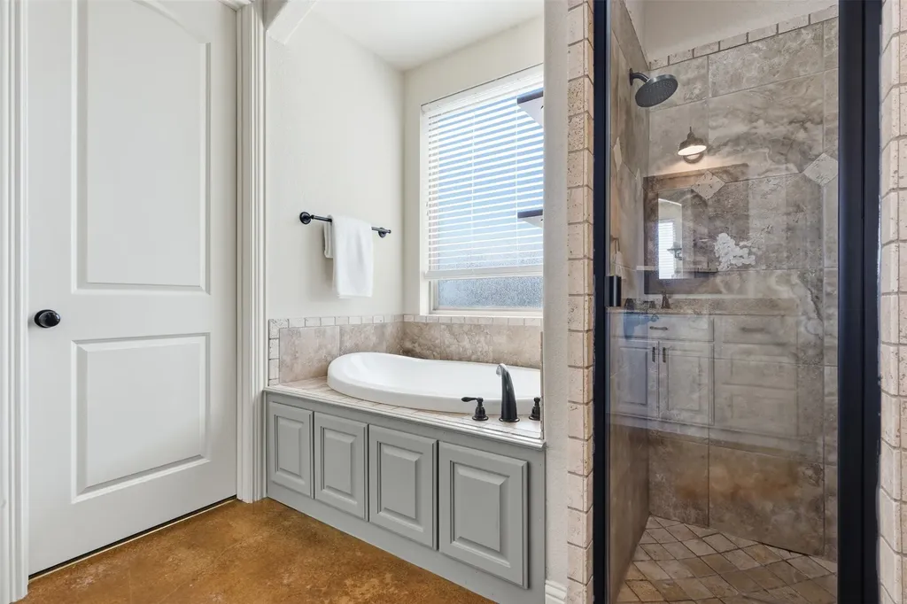 12409 Bella Vino Drive Fort Worth TX 76126