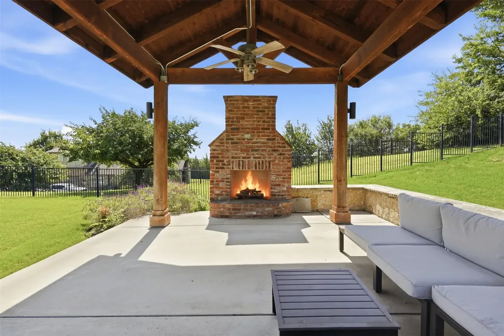 12409 Bella Vino Drive Fort Worth TX 76126