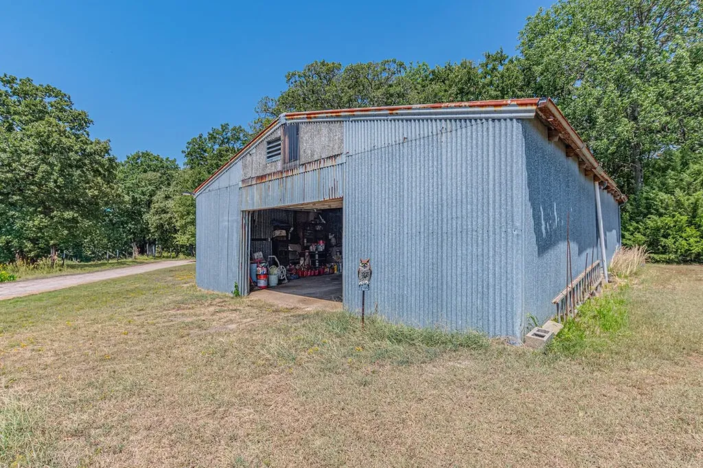 6264 State Highway 276 Point TX 75472
