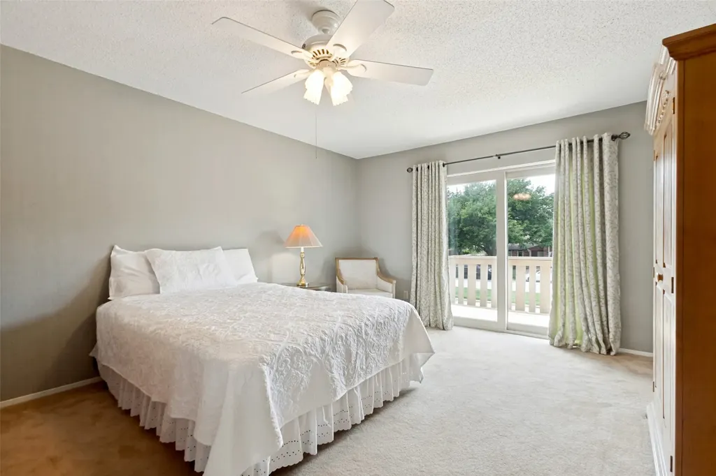3102 Eastpark Drive Garland TX 75044