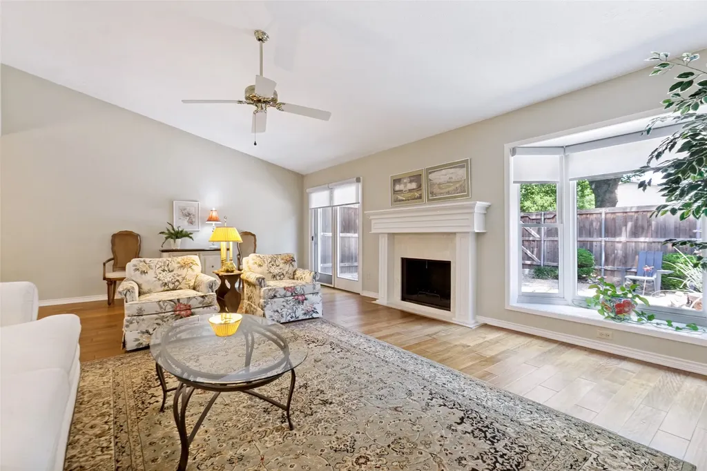 3102 Eastpark Drive Garland TX 75044