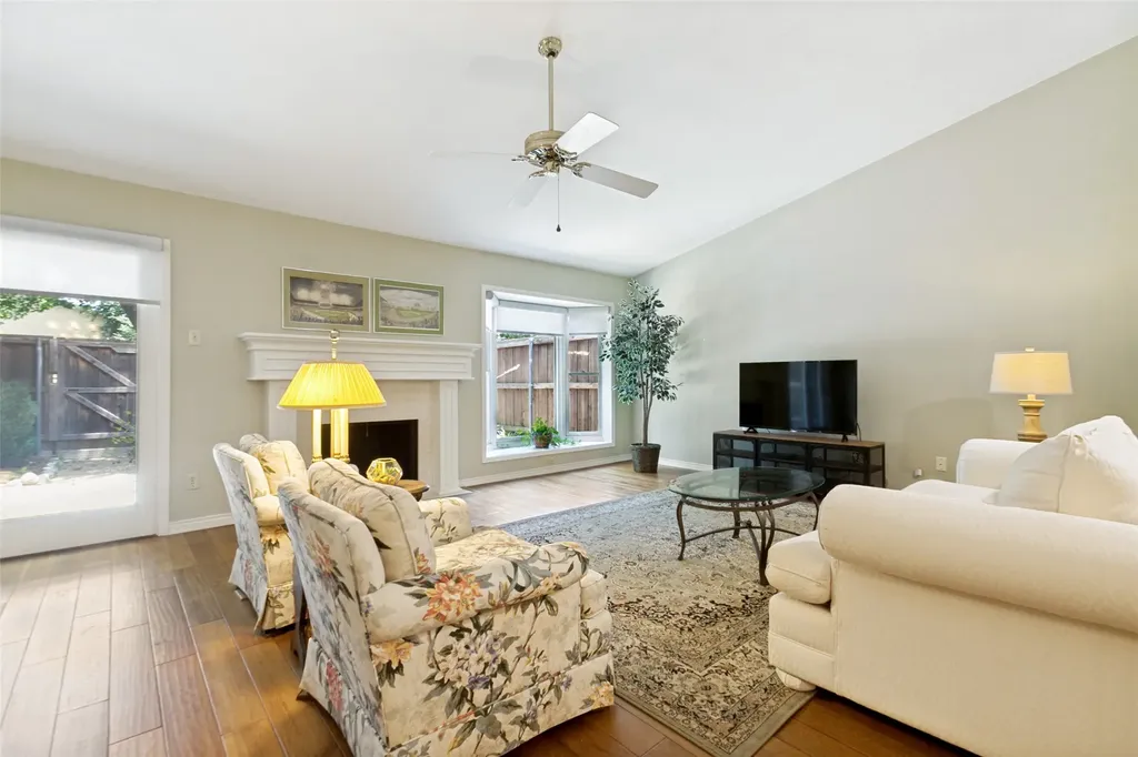 3102 Eastpark Drive Garland TX 75044