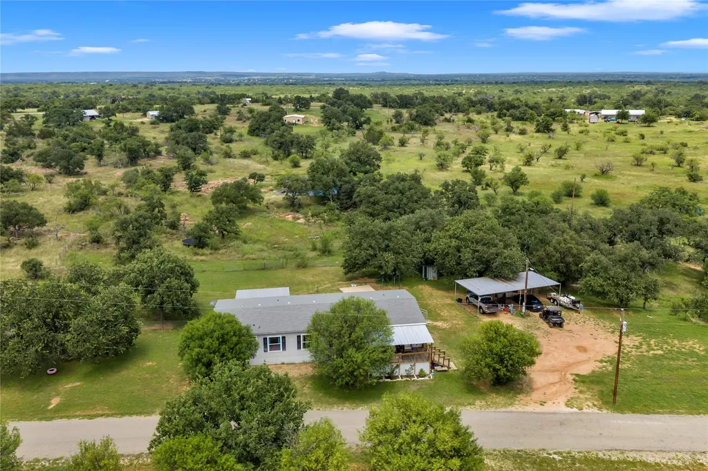 153 Lariat Lane Llano TX 78643