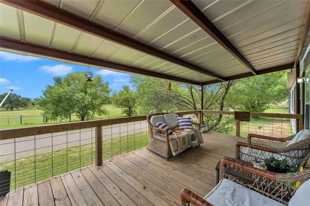 153 Lariat Lane Llano TX 78643