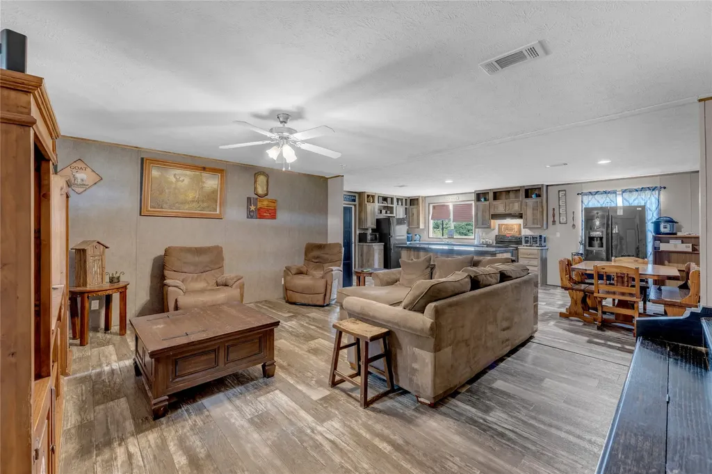 153 Lariat Lane Llano TX 78643