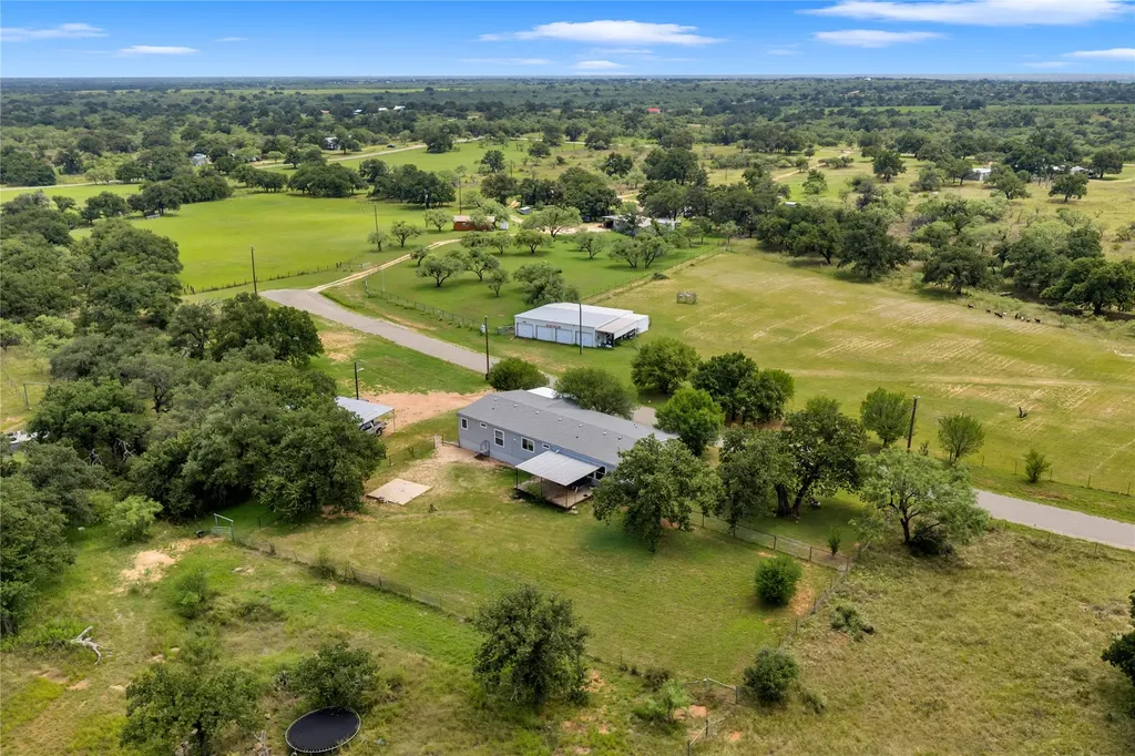 153 Lariat Lane Llano TX 78643