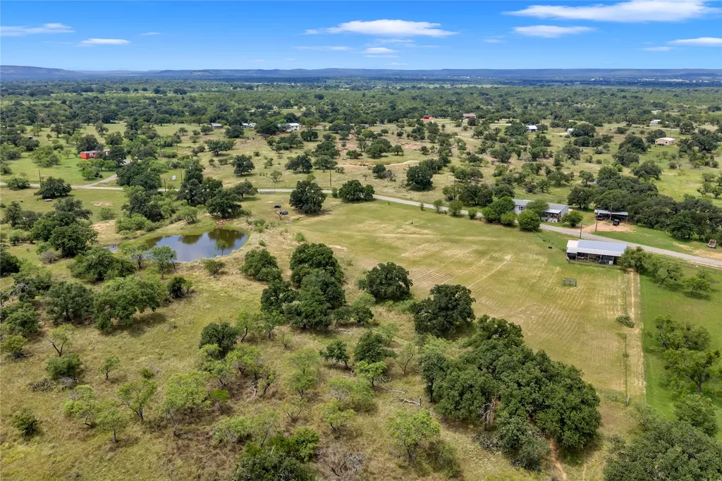 153 Lariat Lane Llano TX 78643