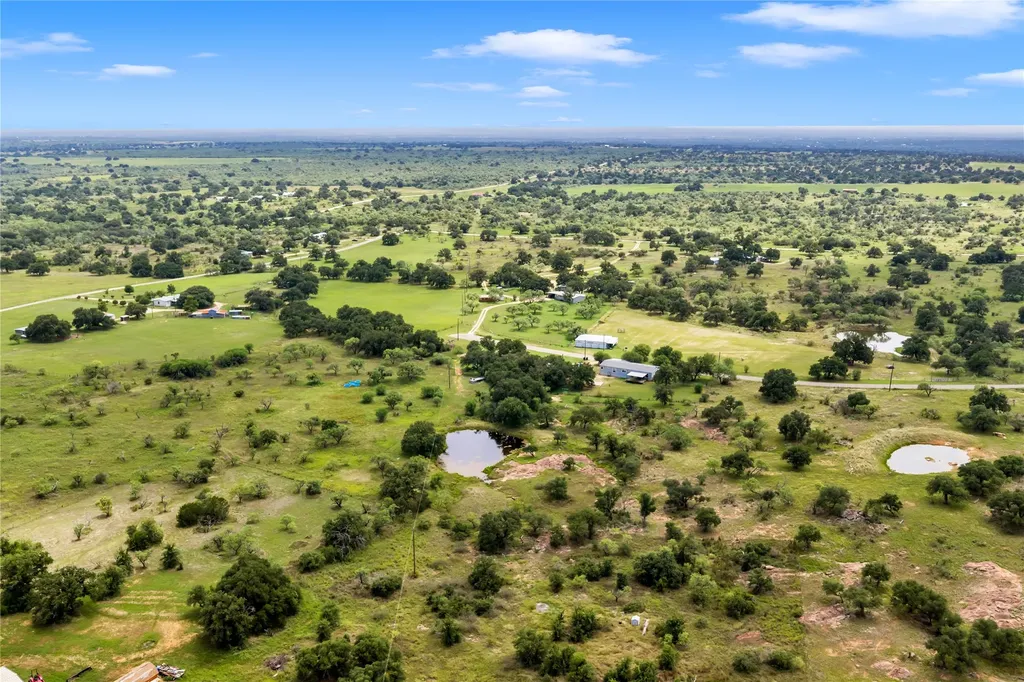 153 Lariat Lane Llano TX 78643