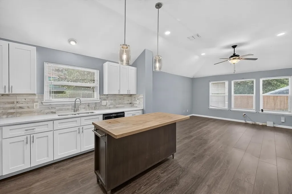 5440 Trout Creek Court Watauga TX 76137