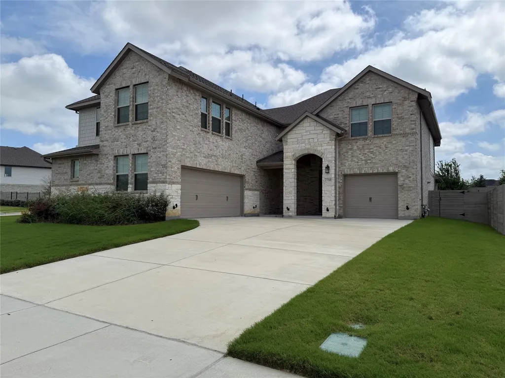 2708 Andesite Road Mckinney TX 75071