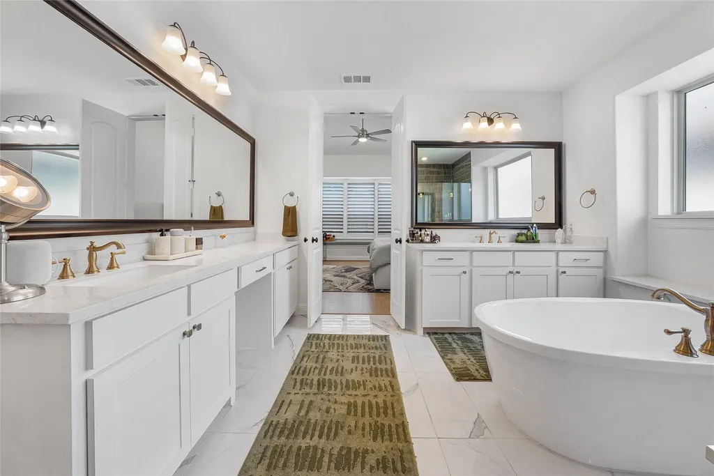 2411 Bussey Drive Irving TX 75062