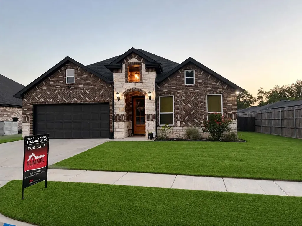 600 Lucas Drive Athens TX 75751