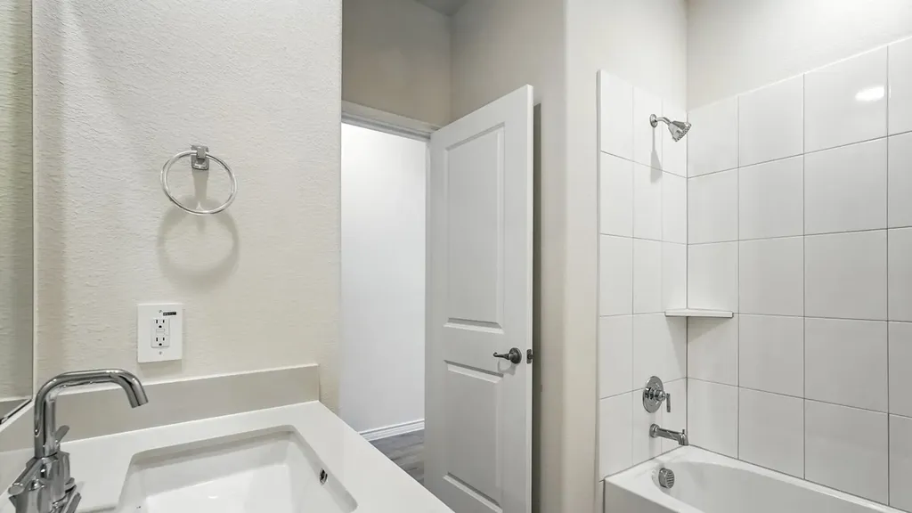 2511 Wesley Avenue Royse City TX 75189