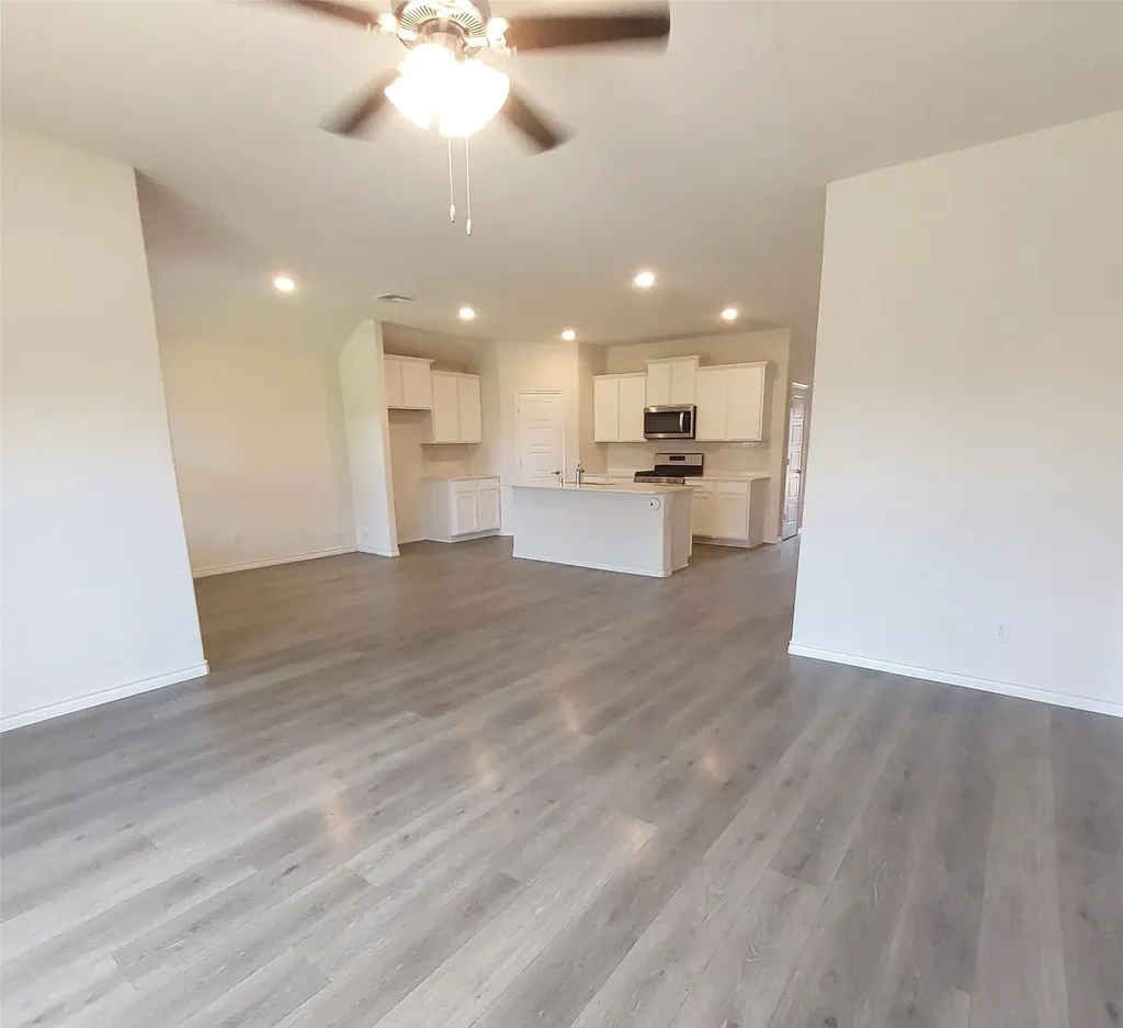 205 Longhorn Pass Caddo Mills TX 75135