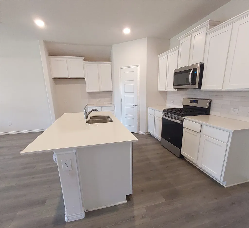205 Longhorn Pass Caddo Mills TX 75135