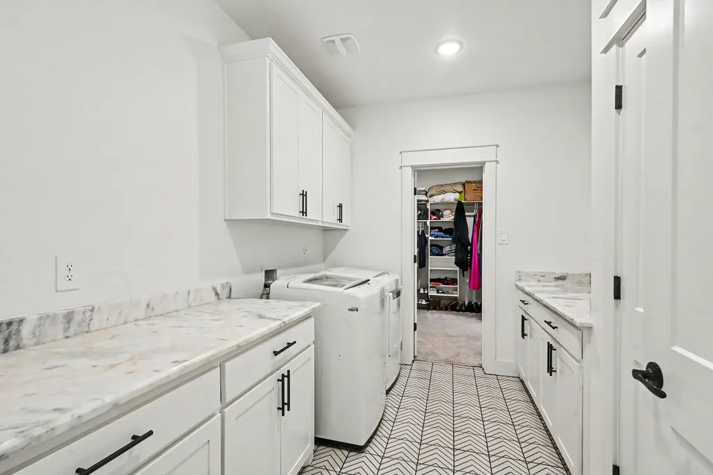 606 Central Road Weatherford TX 76088