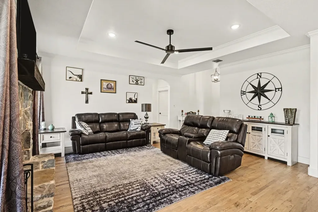 606 Central Road Weatherford TX 76088