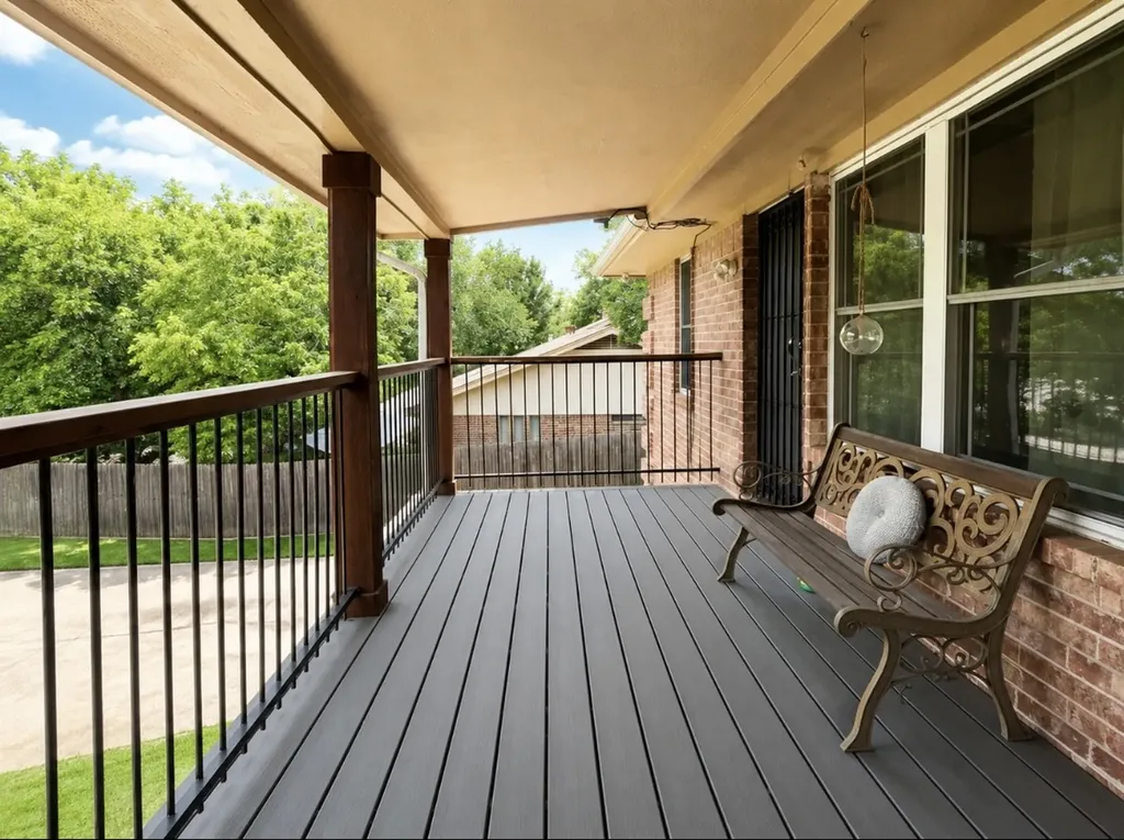 1806 Old Oak Drive Arlington TX 76012