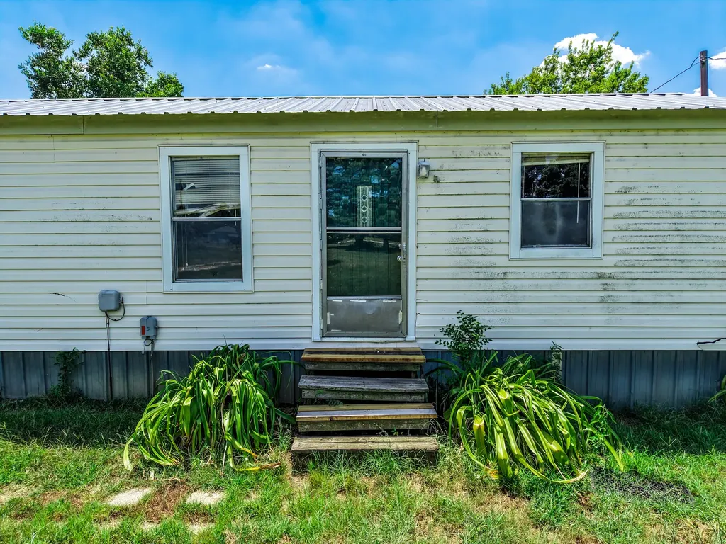 16488 Ranchette Road Terrell TX 75161