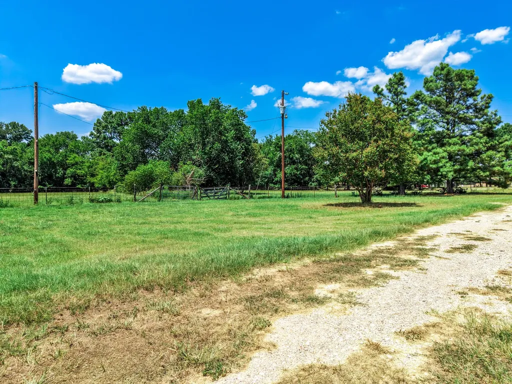 16488 Ranchette Road Terrell TX 75161