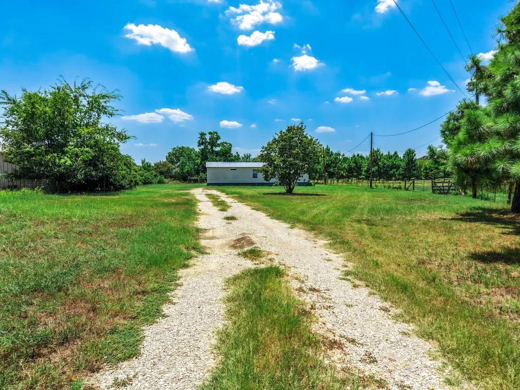 16488 Ranchette Road Terrell TX 75161