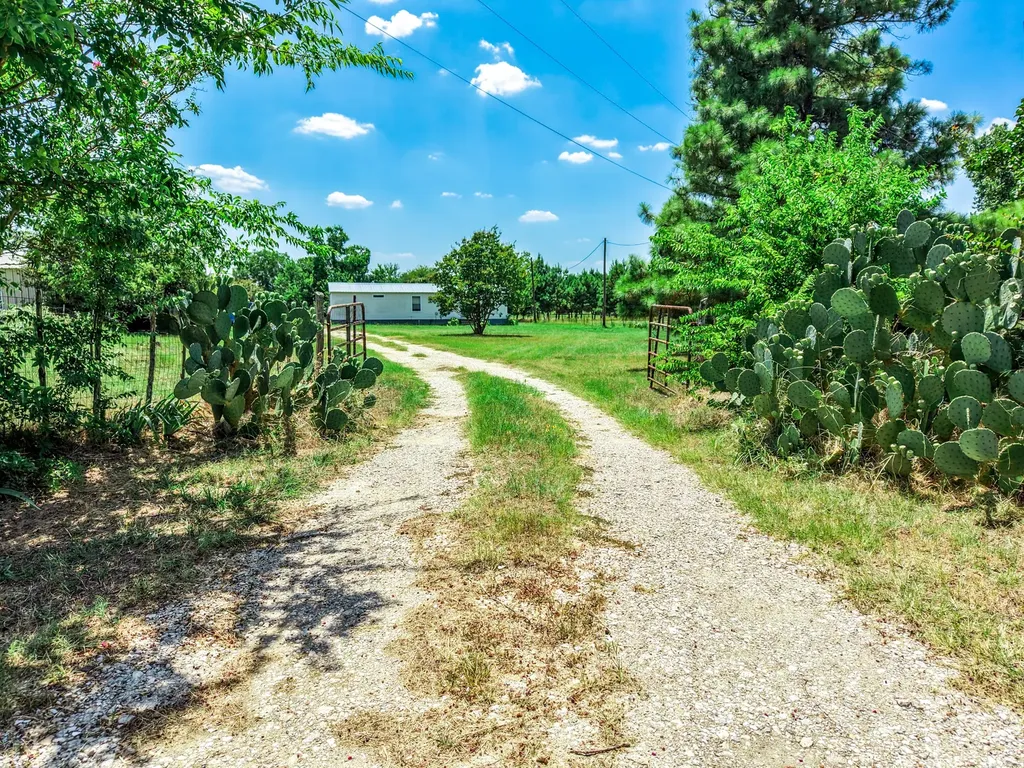 16488 Ranchette Road Terrell TX 75161