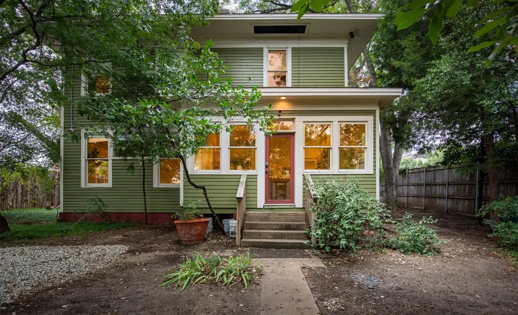 3403 Knight Street Dallas TX 75219