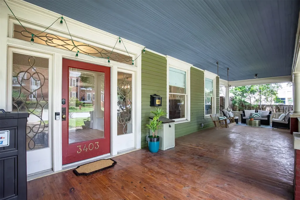 3403 Knight Street Dallas TX 75219