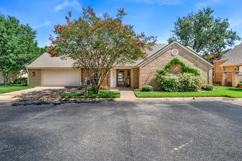 822 Ashford Court Tyler TX 75703
