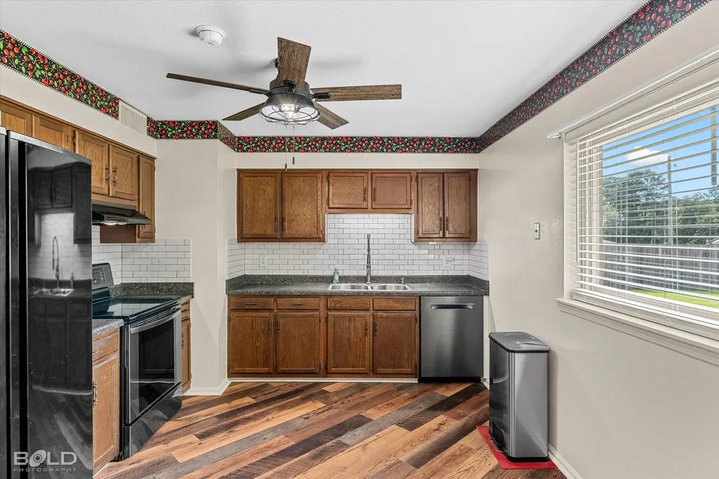 366 Warriner Avenue Shreveport LA 71107