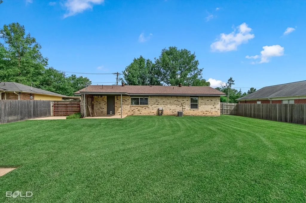 366 Warriner Avenue Shreveport LA 71107