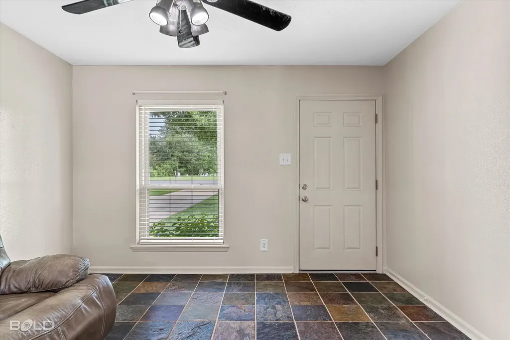 366 Warriner Avenue Shreveport LA 71107