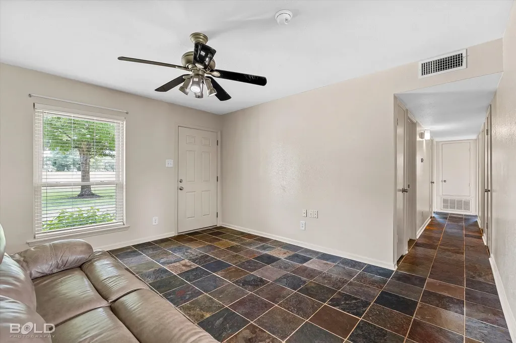 366 Warriner Avenue Shreveport LA 71107