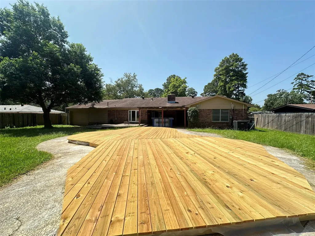 1008 Francais Drive Shreveport LA 71118