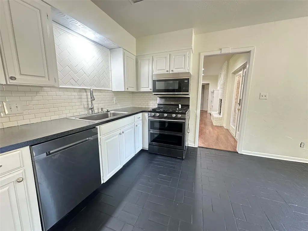 1008 Francais Drive Shreveport LA 71118