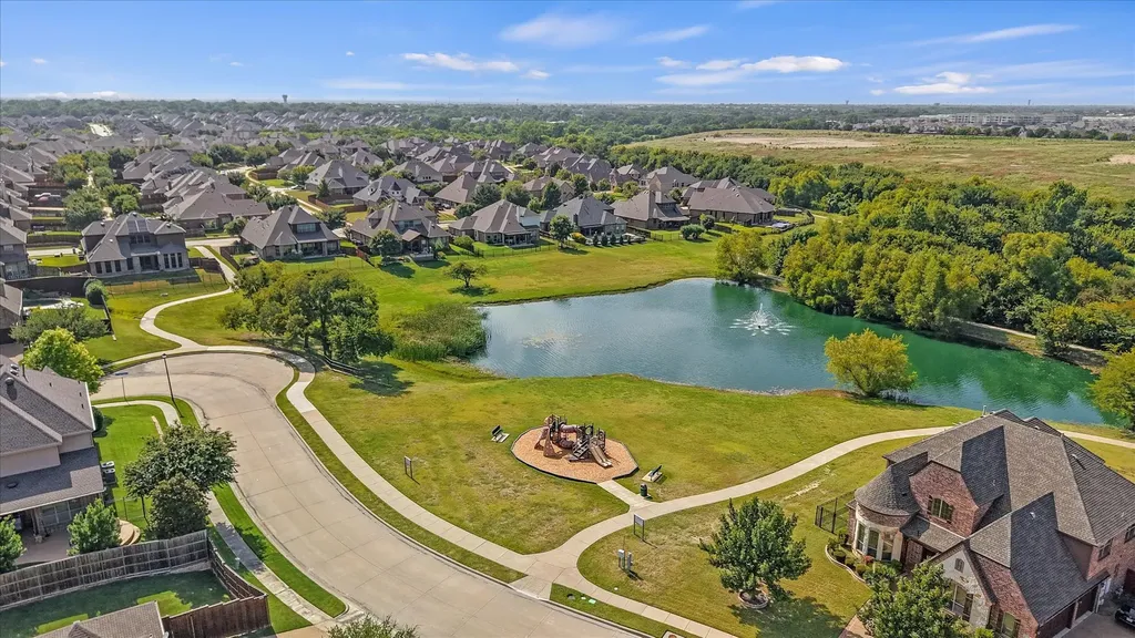 7910 Edgeglen Trail Sachse TX 75048