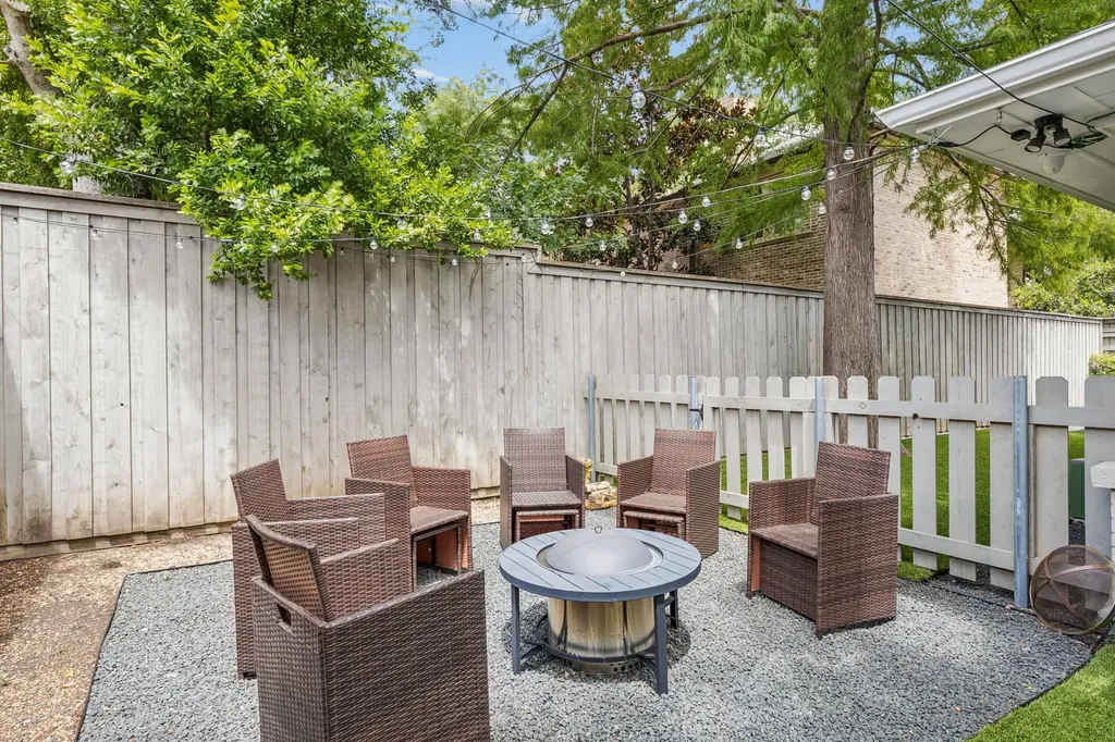 5610 Greenbrier Drive Dallas TX 75209