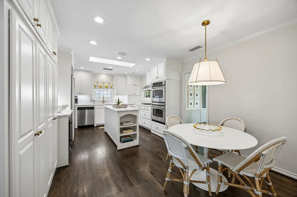 5610 Greenbrier Drive Dallas TX 75209