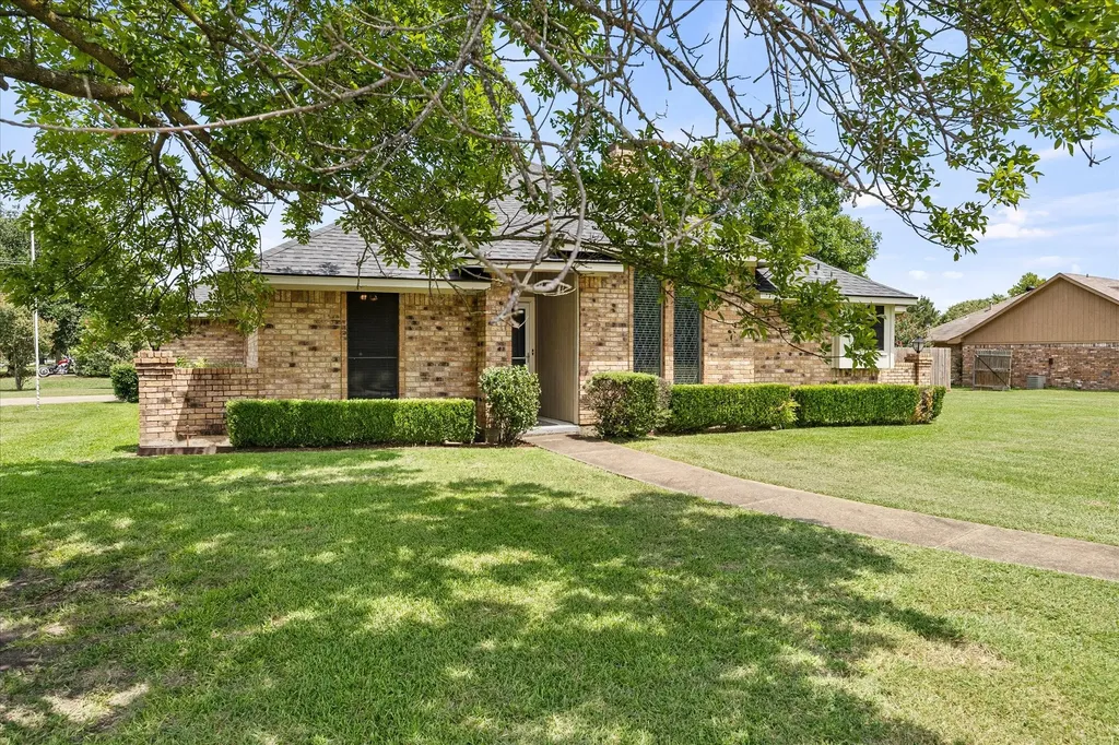5401 Nevada Drive Greenville TX 75402