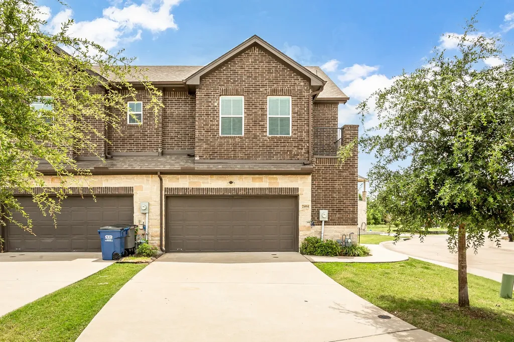 2404 Acorn Court Sachse TX 75048
