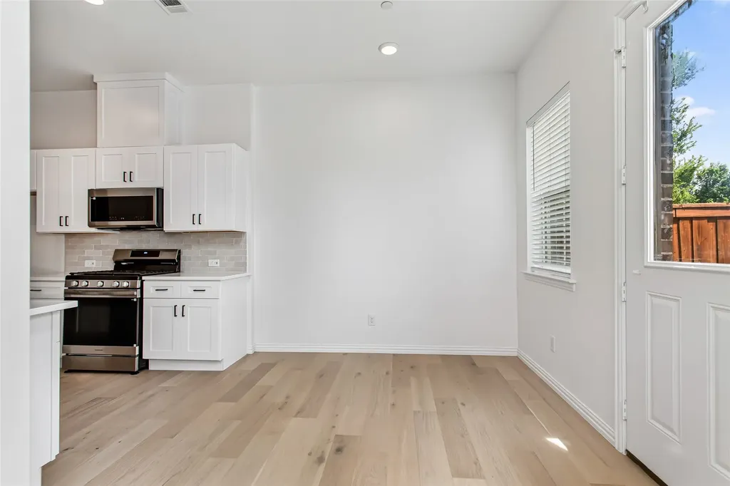 2404 Acorn Court Sachse TX 75048