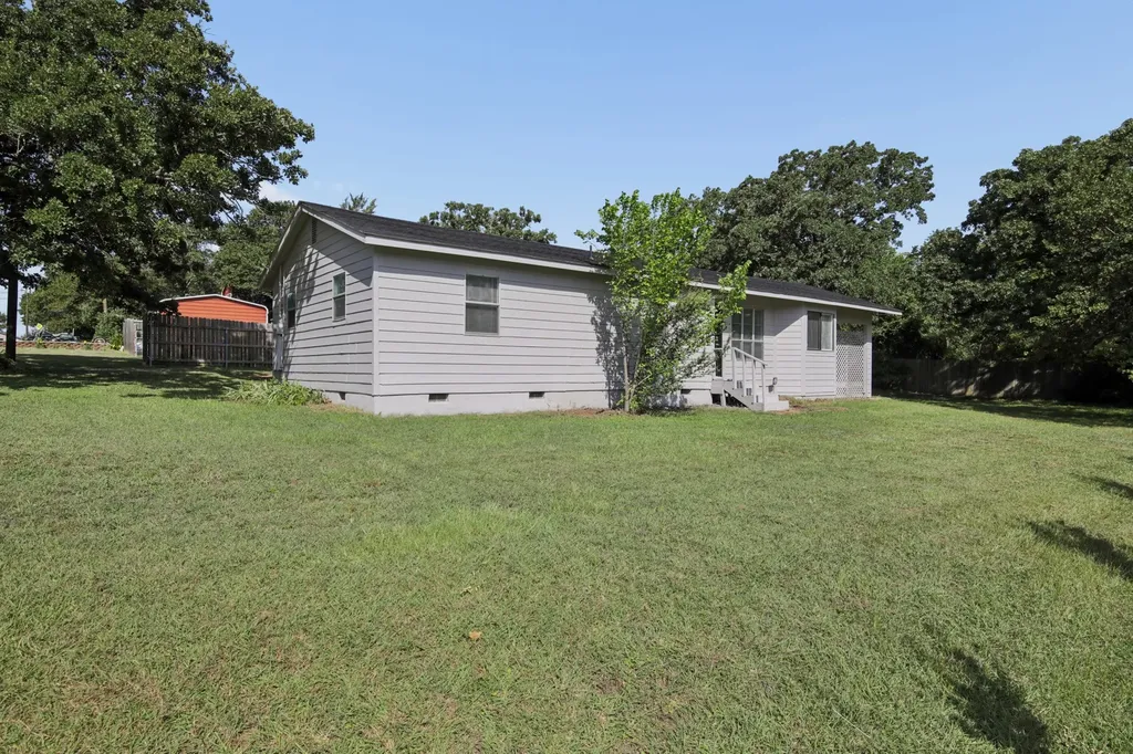 217 Chambers Drive Alvarado TX 76009