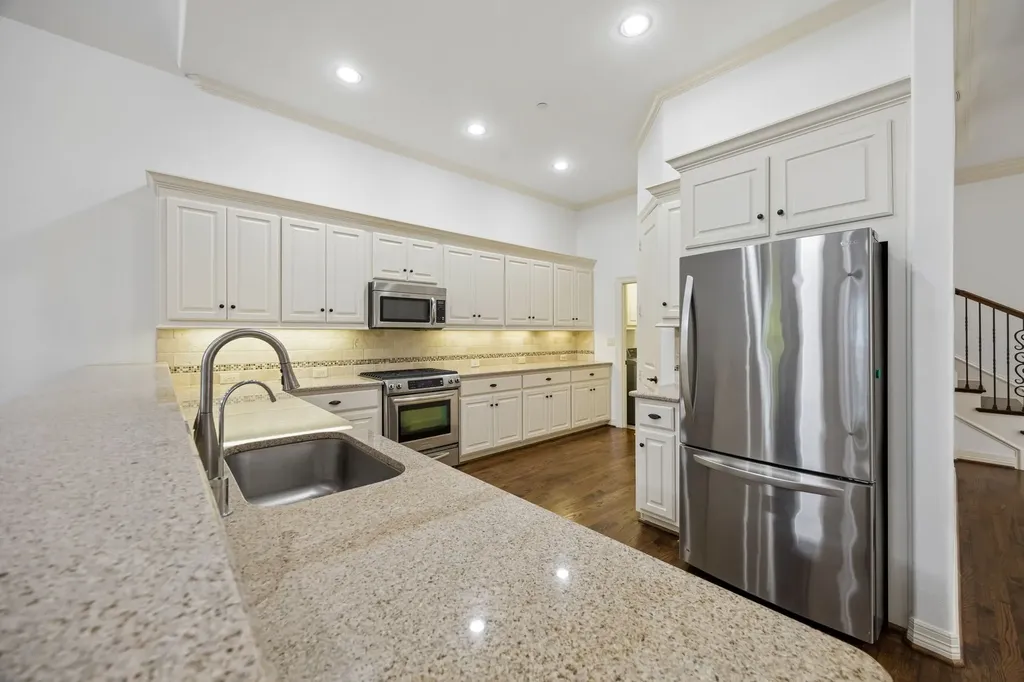 2121 Fawnwood Drive Plano TX 75093