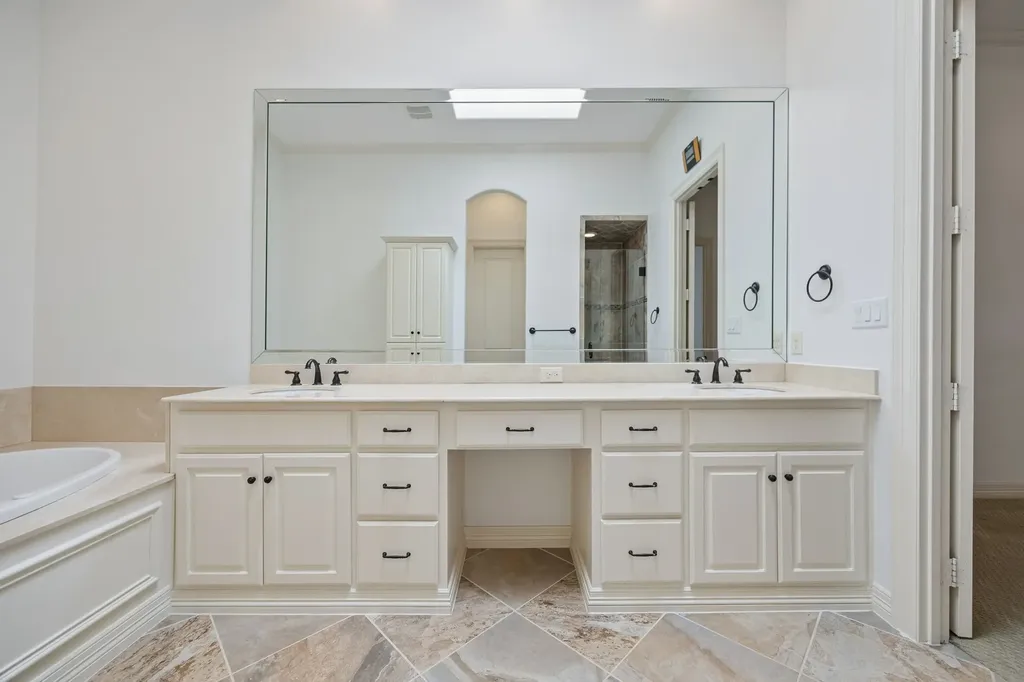 2121 Fawnwood Drive Plano TX 75093