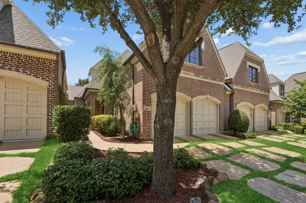 2121 Fawnwood Drive Plano TX 75093
