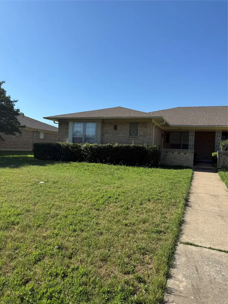 411 Tiffany Trail Richardson TX 75081