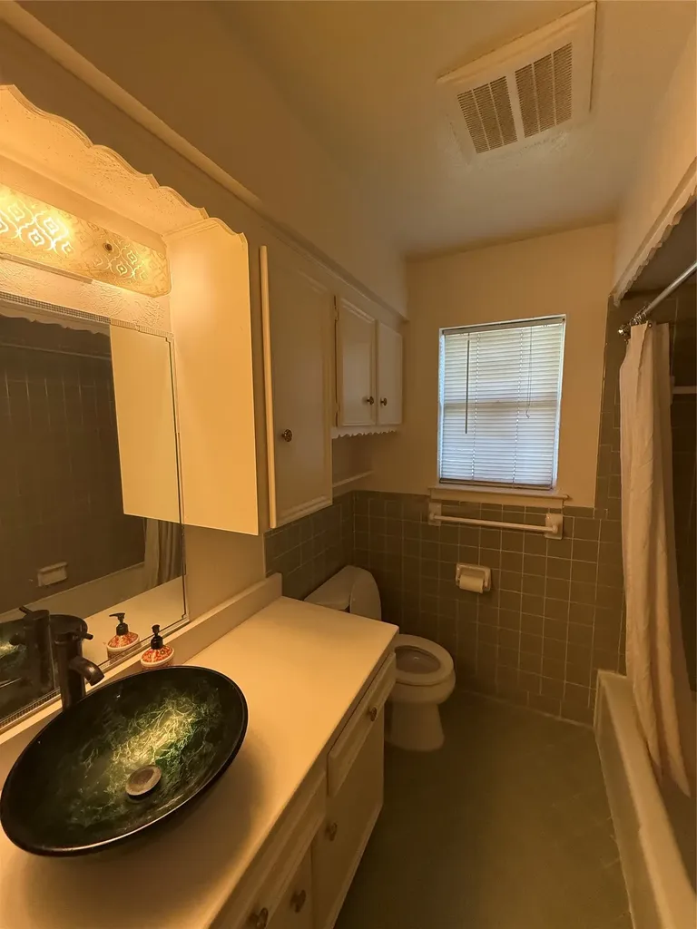 411 Tiffany Trail Richardson TX 75081