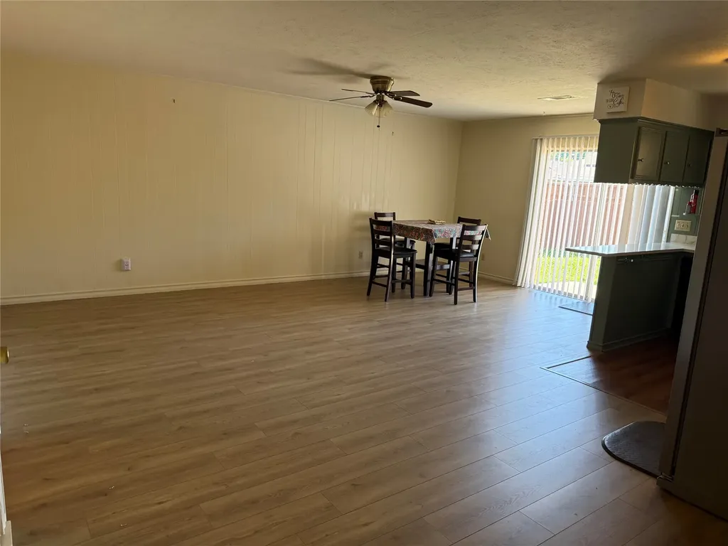 411 Tiffany Trail Richardson TX 75081